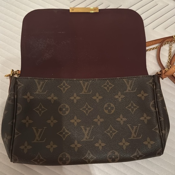 Louis Vuitton favorite - Picture 4 of 7